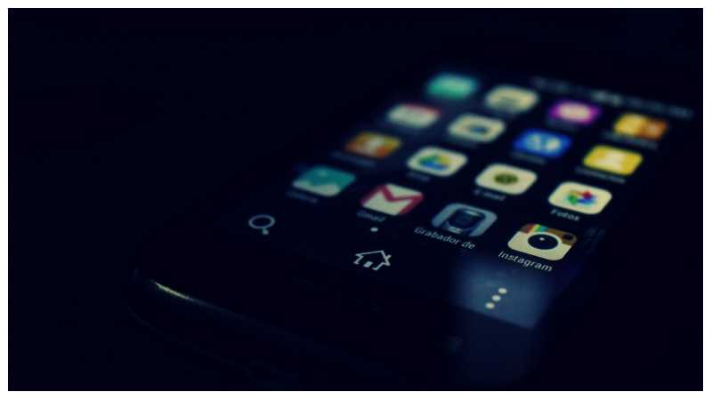 App and Socials Aliensync